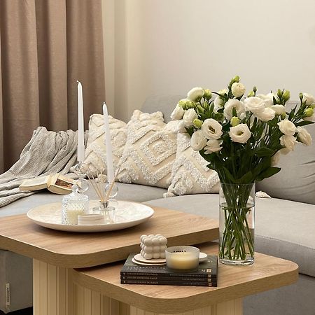 Aurora Apartment , In The Heart Of Athena Bagian luar foto