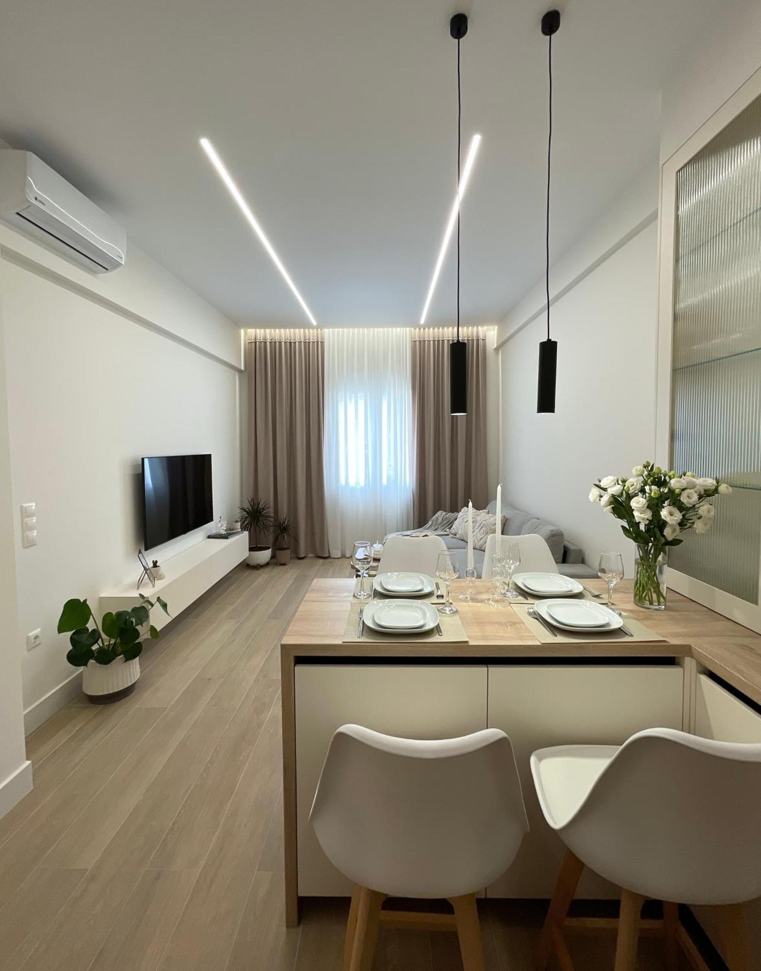 Aurora Apartment , In The Heart Of Athena Bagian luar foto