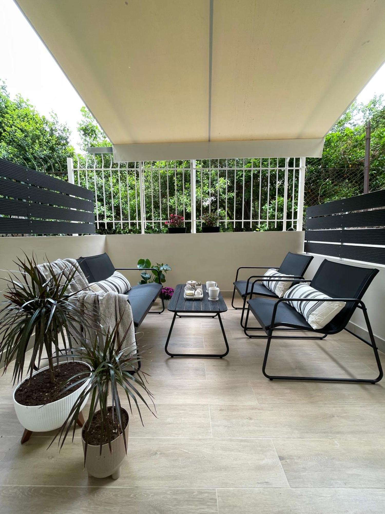Aurora Apartment , In The Heart Of Athena Bagian luar foto